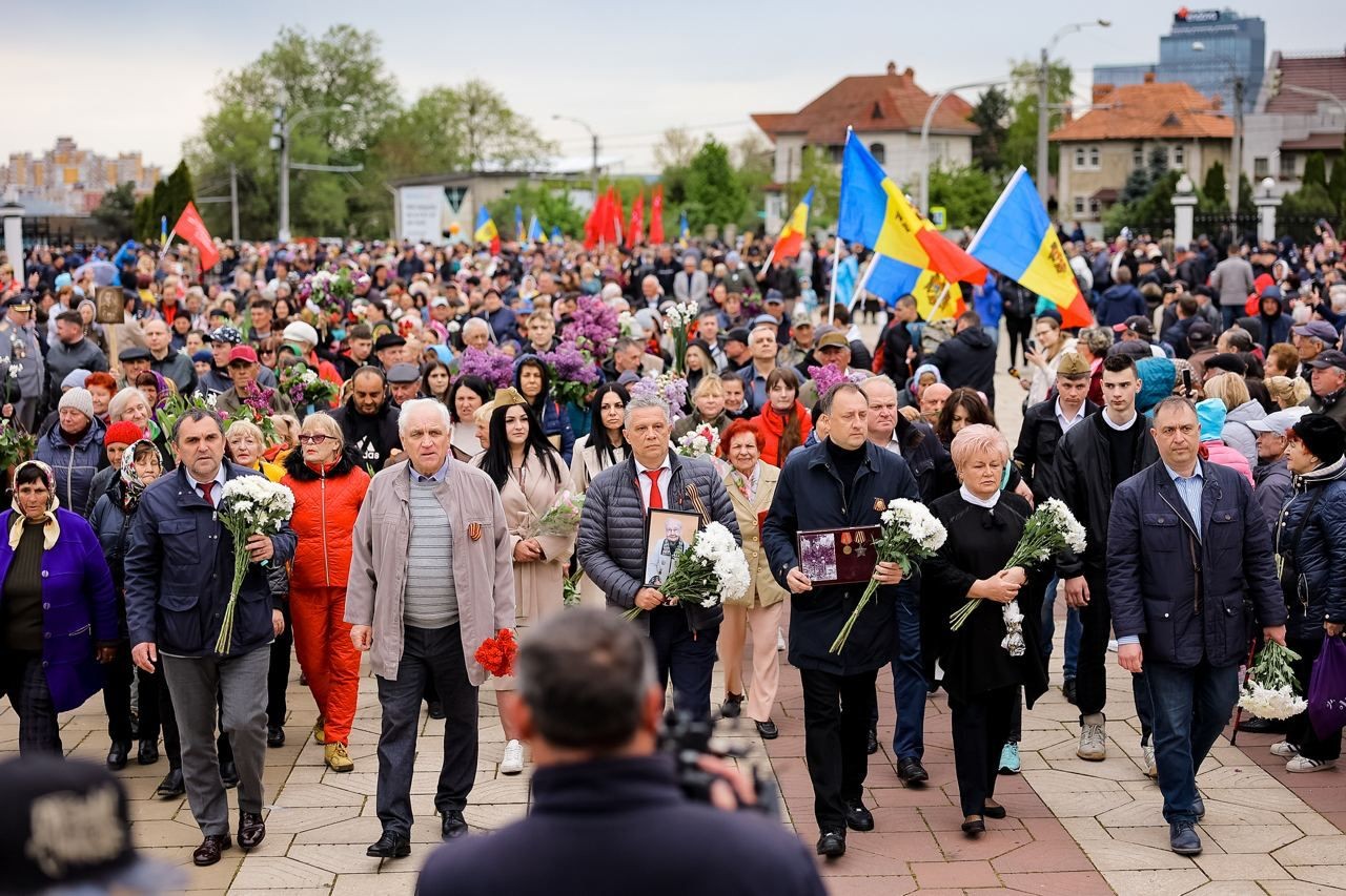 FOTO // „Regimentul Nemuritor” organizat la inițiativa lui Șor pe 9 mai: La eveniment ar fi participat circa 50 mii de oameni