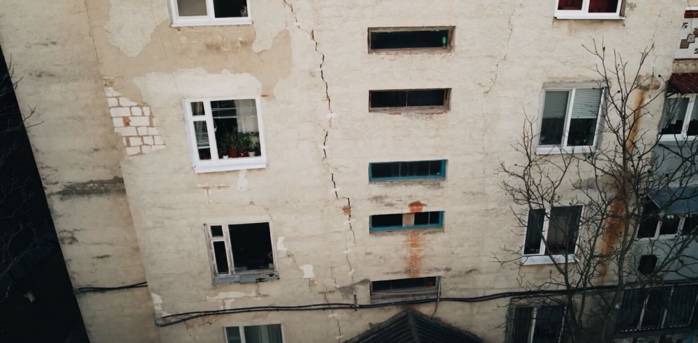 ȘOLDĂNEȘTI // Peste 8 milioane de lei vor fi alocate pentru un bloc de locuit, afectat de cutremur