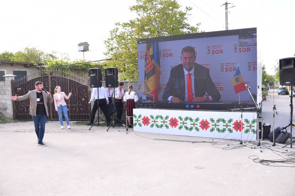 FOTO // Echipa lui Șor continuă lucrările de construcție în raionul Orhei