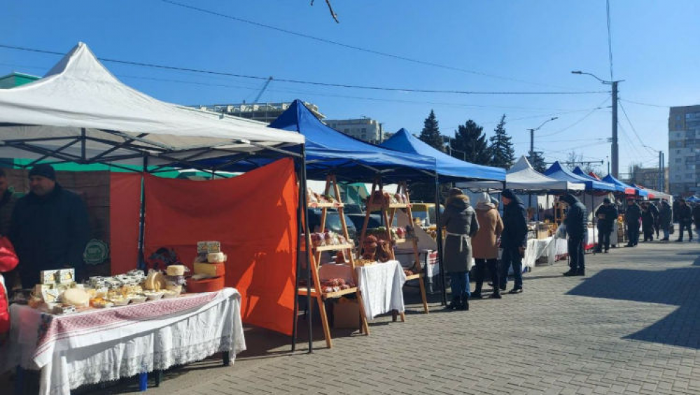 Unde să mergi în acest weekend? Vezi unde vor avea loc târgurile cu produse autohtone din Chișinău