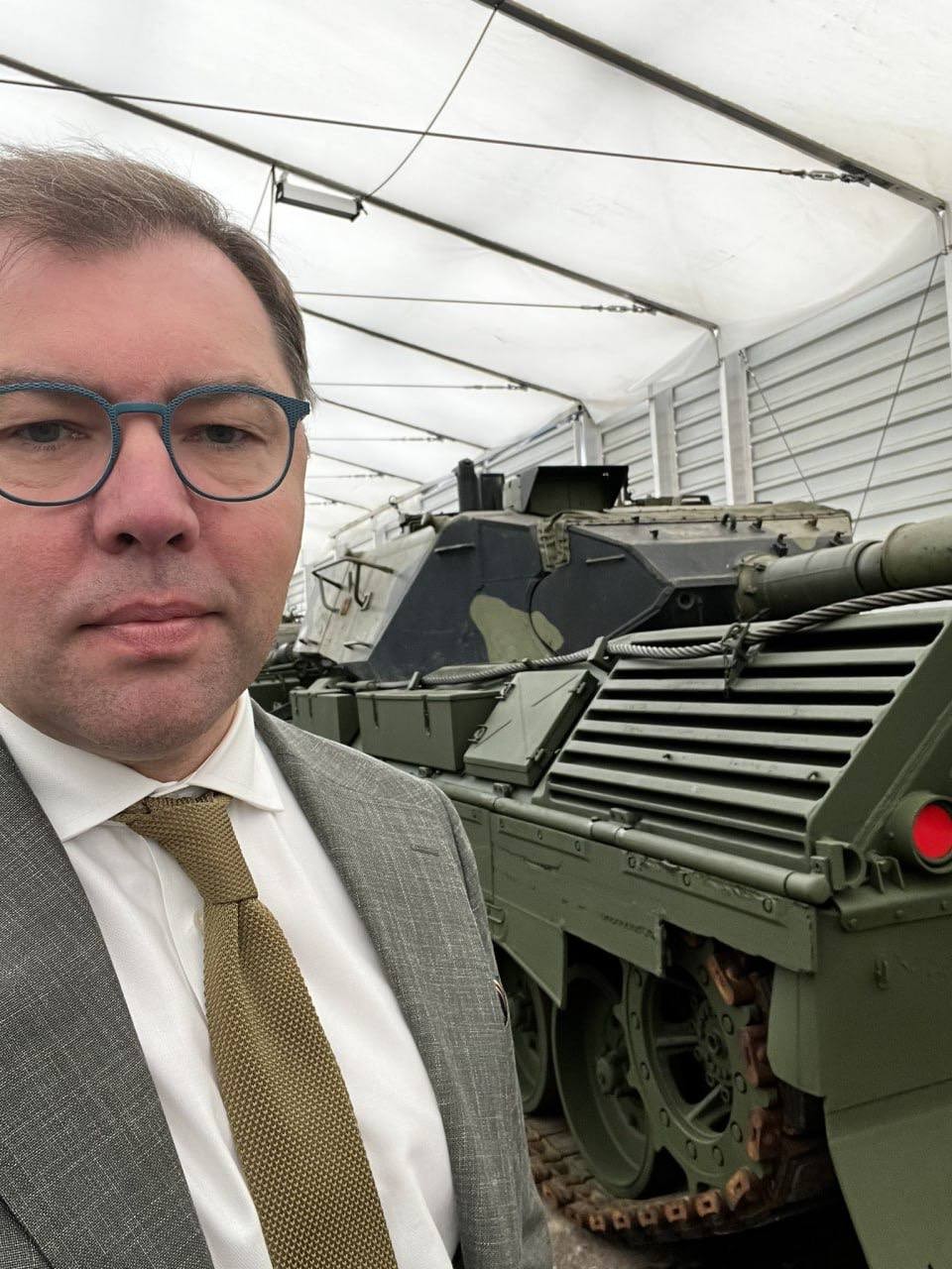 FOTO // Germania va furniza Kievului 110 tancuri Leopard 1A5: ”În curând”