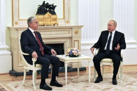 Președintele Kazahstanului a adus critici dure Uniunii Economică cu Rusia, de față cu Putin. Reacția președintelui rus