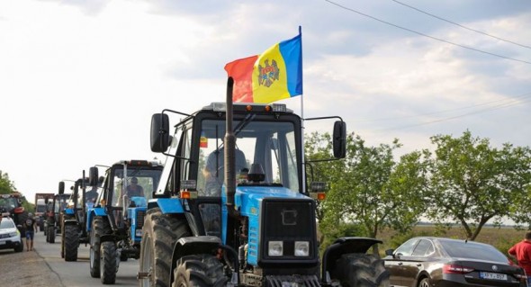 Scot tractoarele în stradă. Forța Fermierilor anunță protest non-stop