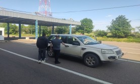 Doi egipteni au încercat să intre ilegal în România. Un moldovean i-a luat la ocazie din Chișinău