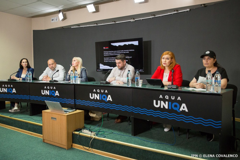 Un grup de jurnaliști și-au lansat un ONG: ”Astăzi, puterea de la Chișinău numai pro-europenește nu acționează”
