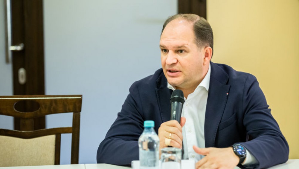 Ion Ceban „îngrijorat” și el de tariful la gaze plătit de consumatori: Se fac bani grei pe spatele moldovenilor