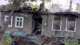 FOTO // Tragedie în Dubăsari: Un bărbat a ars în casă din cauza unei țigări nestinse