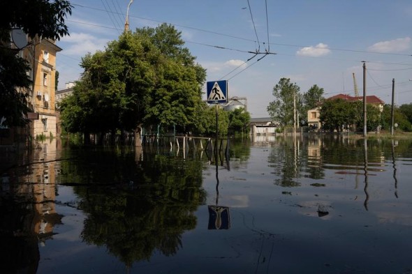 Consecințele distrugerii barajului Nova Kahovka: Cel puţin 10 persoane decedate, iar 41 au fost dați dispăruți