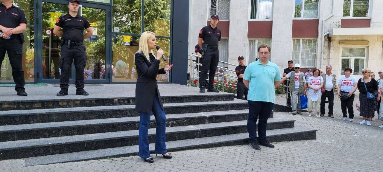 Marina Tauber: Decizia Curții de Apel este neîntemeiată. Procurorii nu au putut demonstra că m-aș eschiva de la anchetă, așa cum îmi incriminează