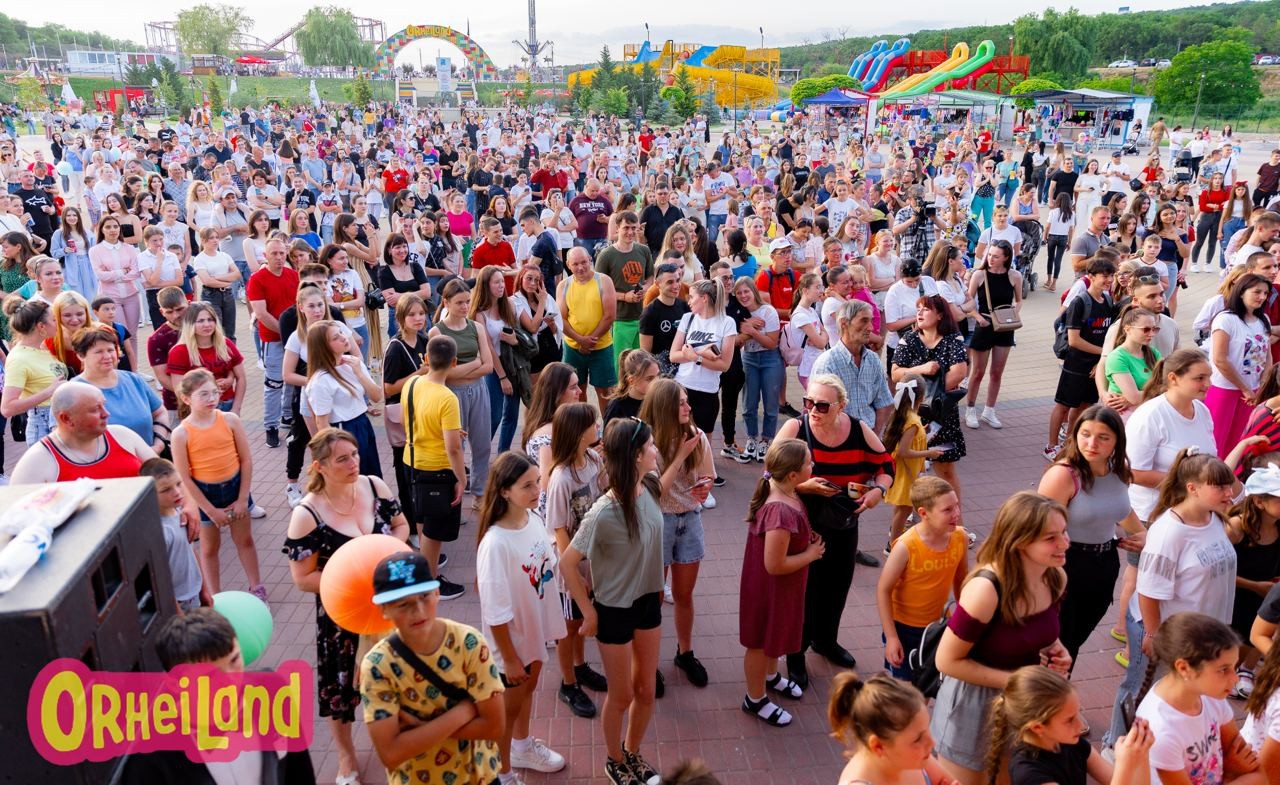 Noi surprize din partea lui Ilan Șor. În fiecare weekend, la OrheiLand, vor fi organizate concerte, programe cultural-artistice și distractive