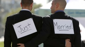 PREMIERĂ: O țară ex-sovietică legalizează căsătoriile homosexuale