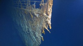 Franța trimite un robot, capabil să coboare în ocean după submarinului dispărut. Este pilotat cu o manetă de jocuri video