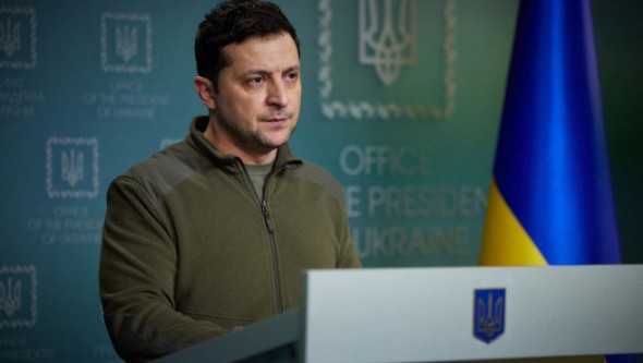Proiect legislativ ieșit din comun: Volodimir Zelenski a promulgat o lege care interzice importul de cărți