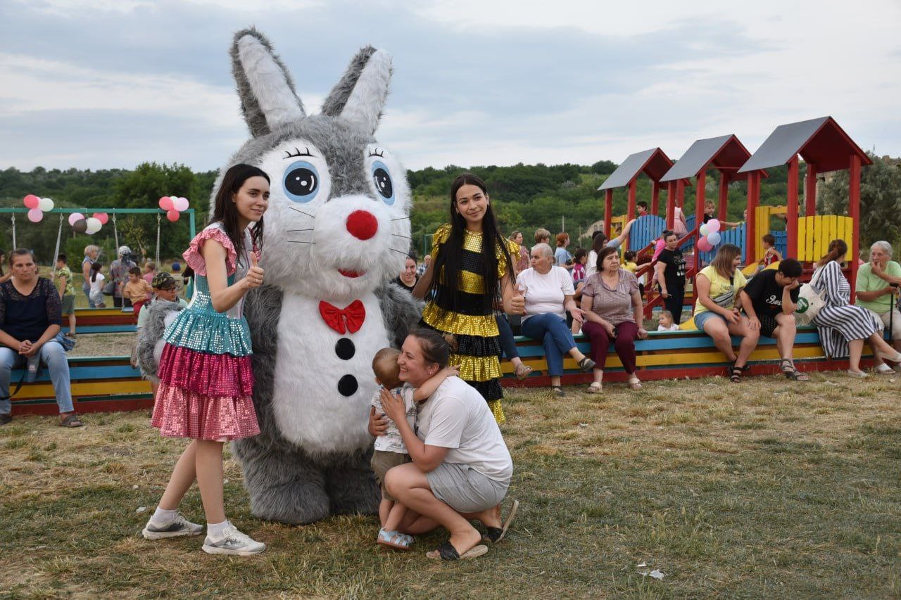 În satul Bolohan a fost inaugurat un parc modern pentru familiile din localitate. Proiect realizat de echipa lui Ilan Șor