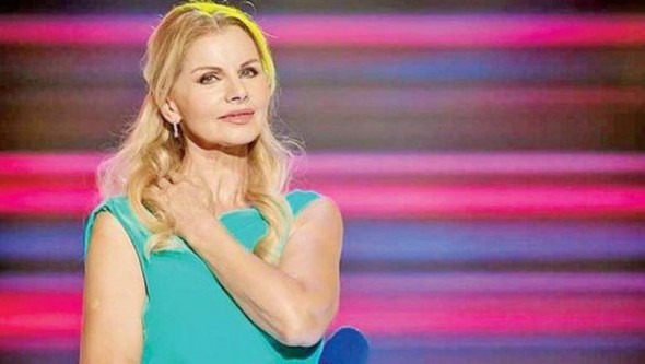 Interpreta de muzică ușoară, Anastasia Lazariuc își sărbătorește astăzi ziua de naștere. Câți ani împlinește artista