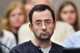 Un medic condamnat pentru abuzuri sexuale a fost înjunghiat de mai multe ori în închisoare