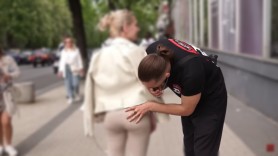 VIDEO 18+ // A filmat o minoră cu sânii goi, contra bani și a postat imaginile pe Tik Tok. Vloggerul Dima White, reținut de polițiști