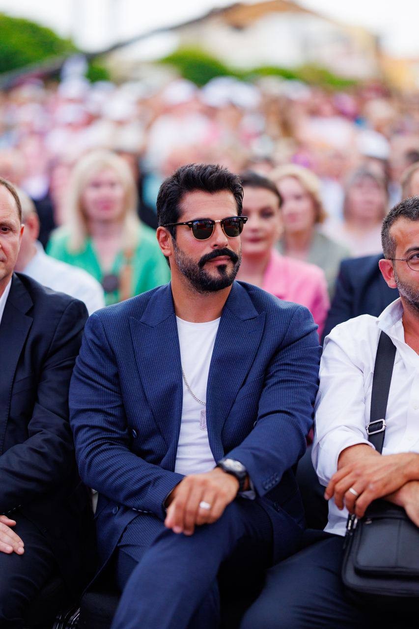 Burak Ozcivit: „Turcia este lângă poporul găgăuz. Vom împărți cu voi cultura și dragostea noastră”