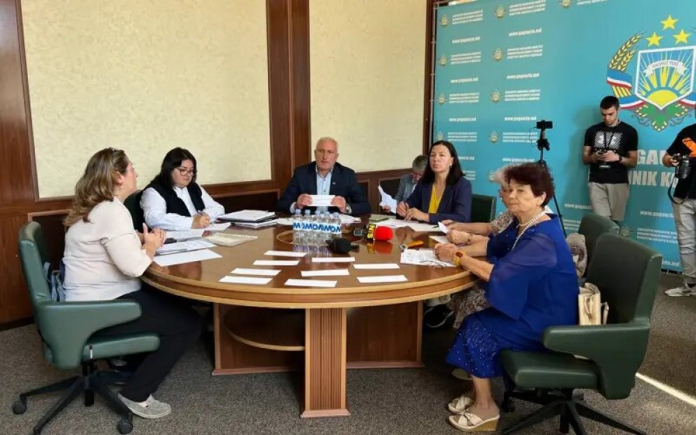 Membrii echipei Evgheniei Guțul, selectați pentru Executivul Găgăuziei, au trecut testul cunoașterii limbii găgăuze