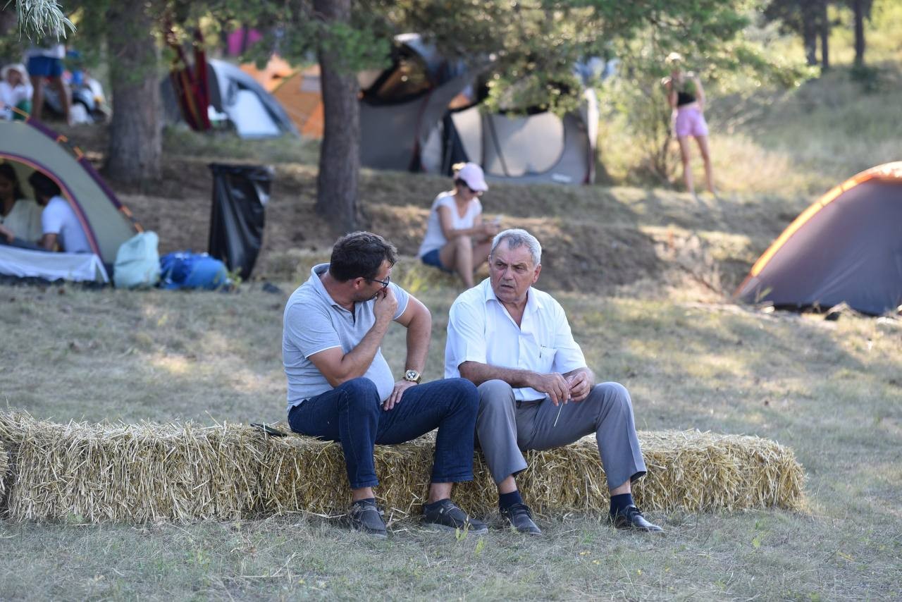FOTO // A doua ediție a Festivalului Chitarelor, în memoria lui Iurie Sadovnic, are loc în raionul Orhei, cu susținerea lui Ilan Șor