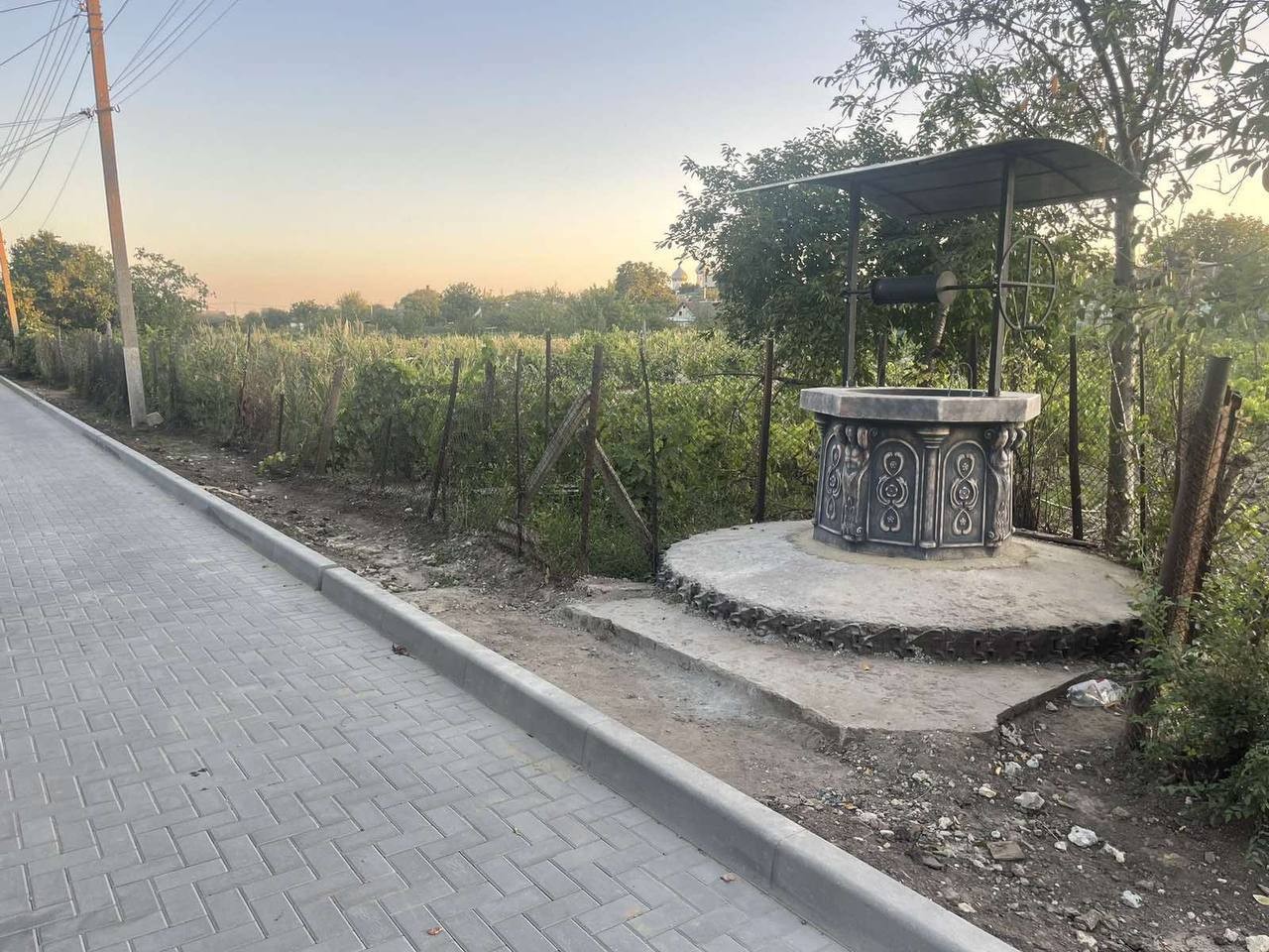 FOTO // Sărbătoare într-o localitate din Găgăuzia: Echipa lui Șor se laudă cu primul drum reparat din autonomie