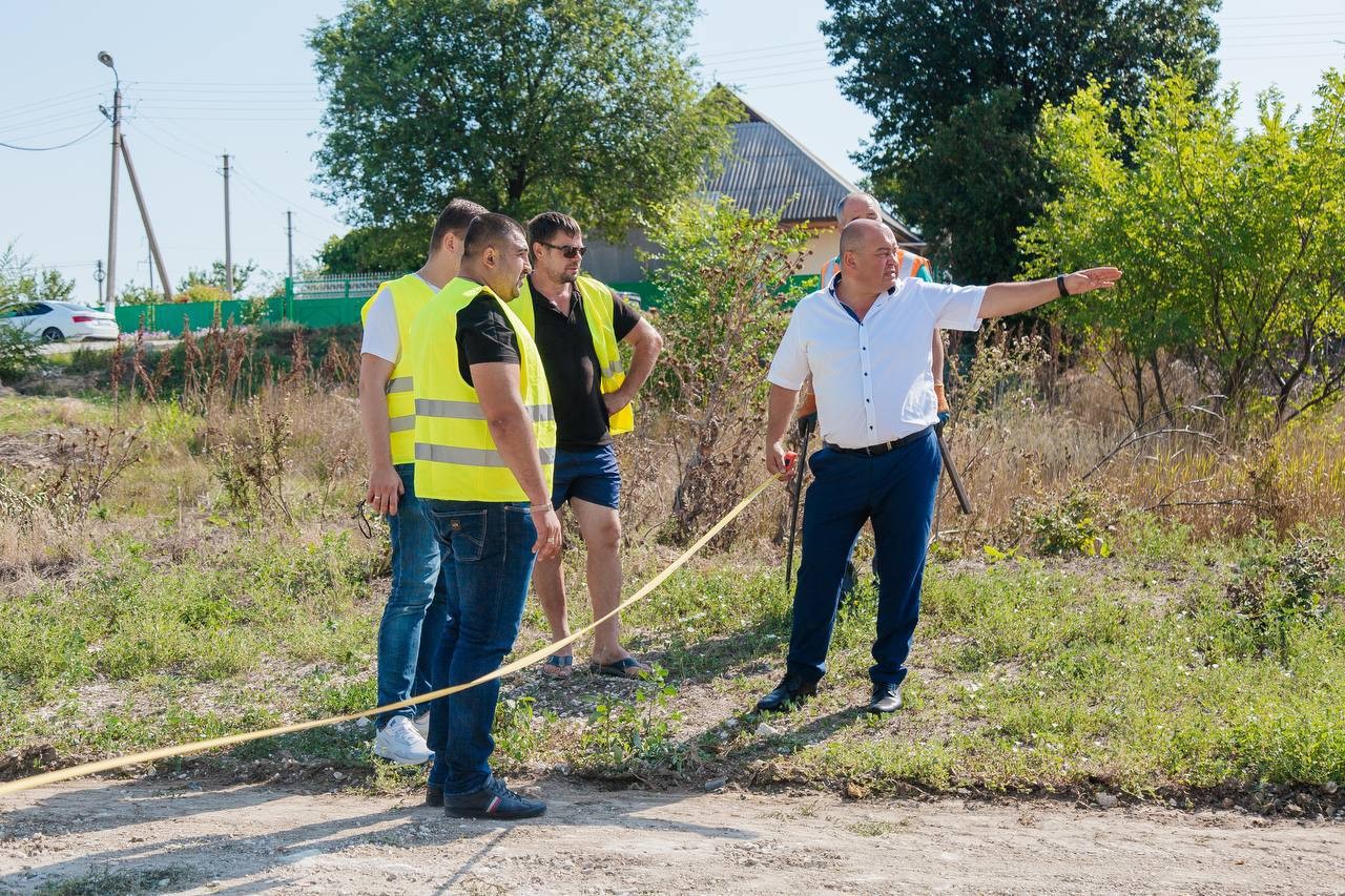 Echipa lui Șor și a noului bașcan din Găgăuzia continuă să construiască drumuri în satele din autonomie