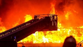 VIDEO // Incendiu la un rezervor de combustibil din Soci - stațiunea preferată a lui Putin