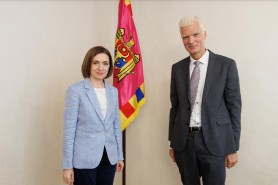 Maia Sandu a avut o întrevedere cu directorul Departamentului pentru Educație și Competențe al OCDE