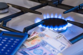 Vești bune pentru moldovenii care se încălzesc cu lemne și cărbuni. Guvernul schimbă mecanismul de compensare pentru sezonul rece