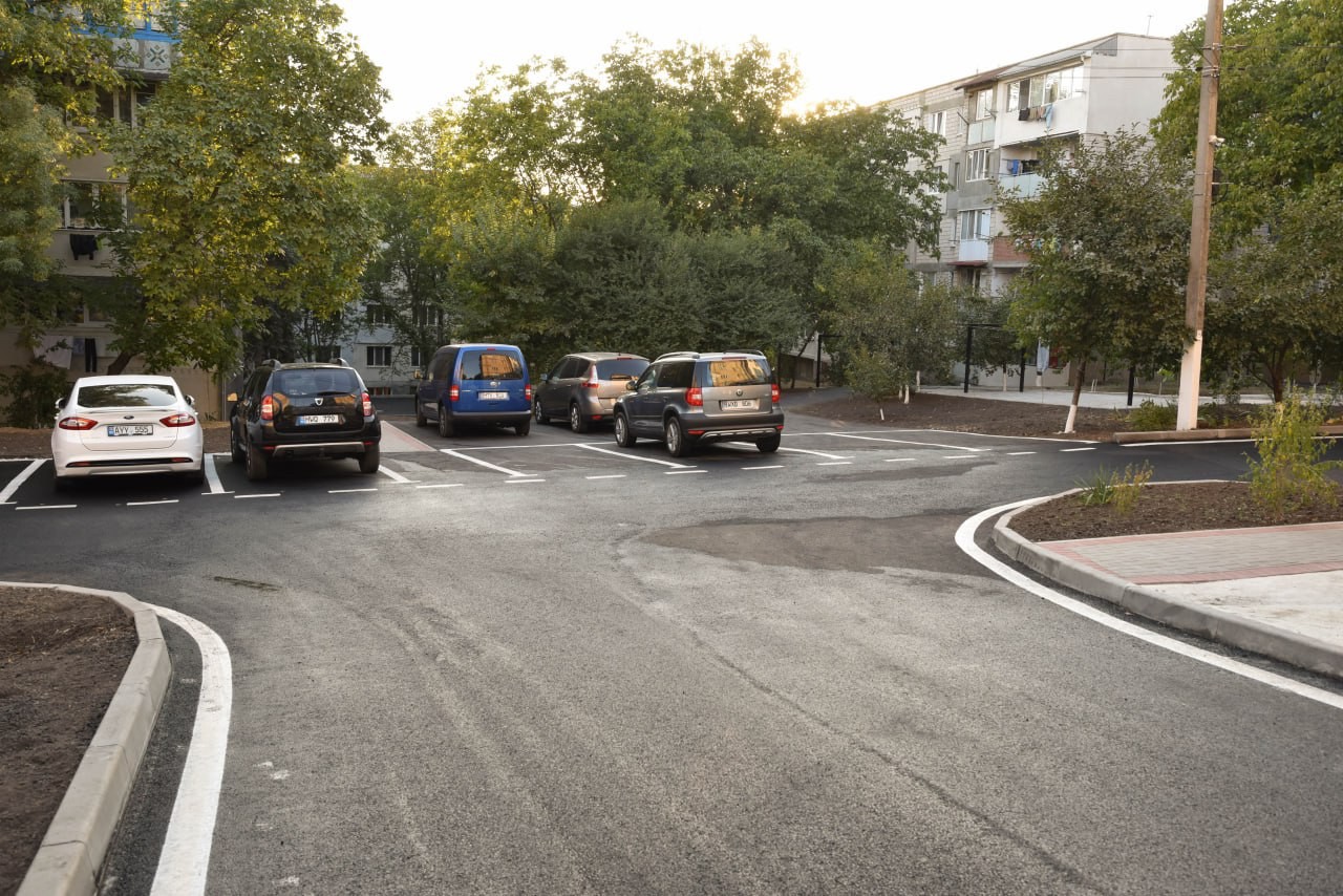 FOTO // Nou proiect de infrastructură, realizat la Orhei: Până la sfârșitul toamnei, fiecare curte va fi modernizată