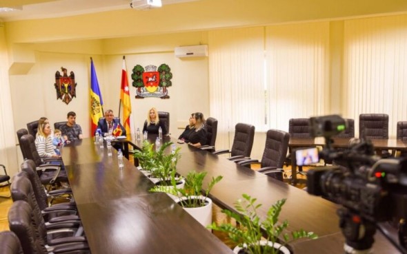 CNA, învinuit că interzice proiectul "Capital Matern": Zeci de familii cu copii riscă să rămână fără alocații