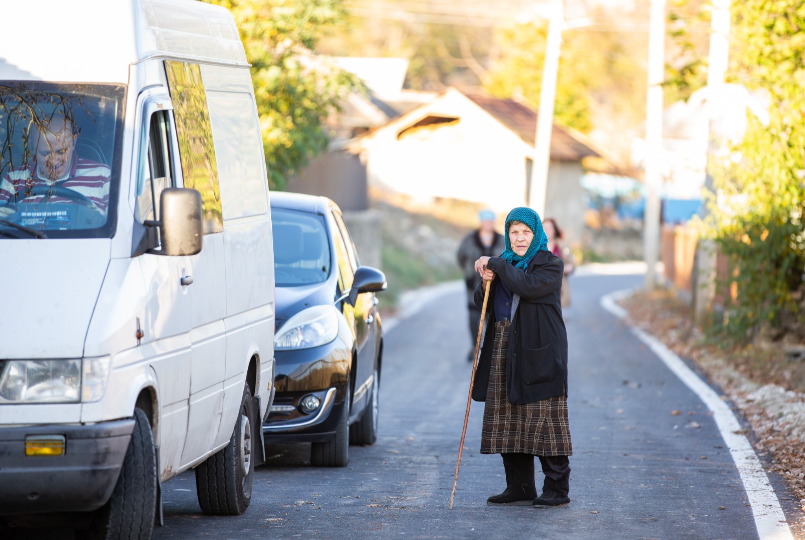 FOTO // Amplu proiect de modernizare totală a drumurilor, în satul Bulăiești, raionul Orhei. 90% din drumurile din sat, reparate de echipa lui Șor