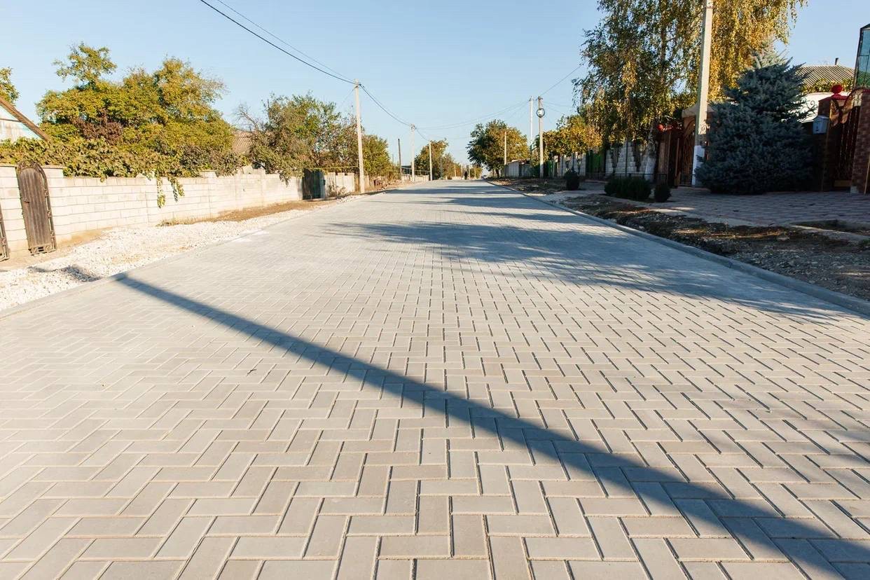 FOTO // Cuvintele nu diferă de fapte. Echipa bașcanului Evgenia Guțul a modernizat strada Timiryazev din Bugeac