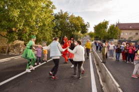 FOTO // Sectorul Nistreana din Orhei a devenit mai modern. O porțiune de drum a fost reparată capital