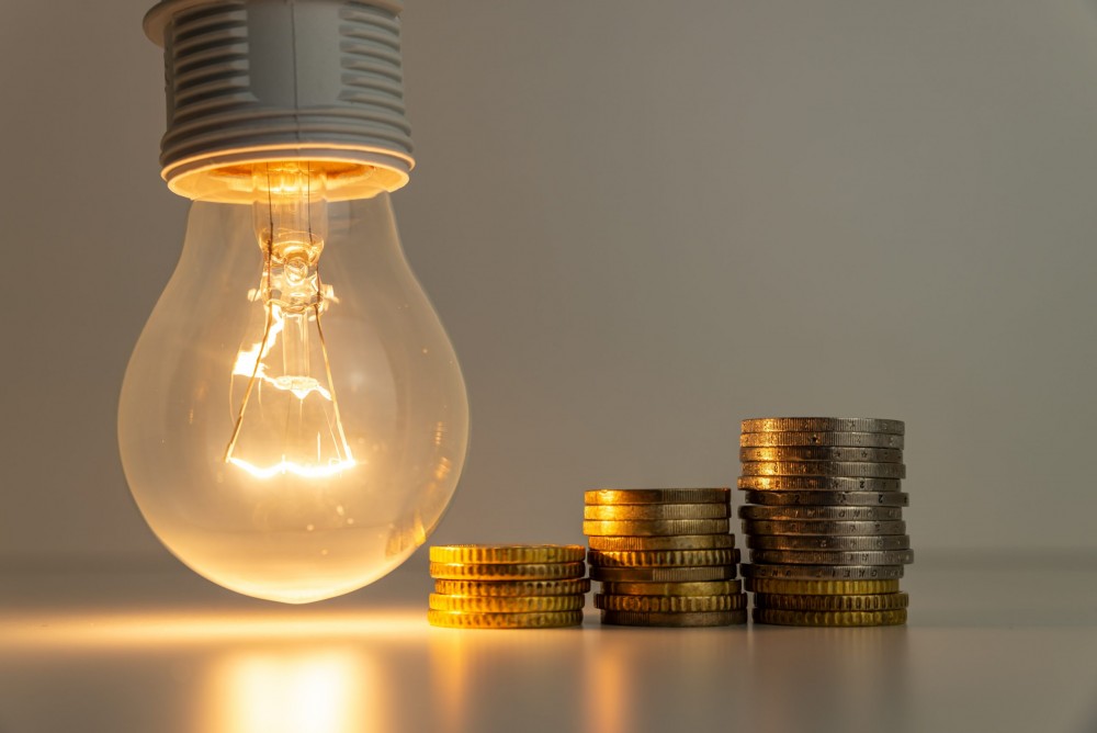 Noi prețuri pentru energia electrică? Premier Energy a trimis la ANRE o solicitare de ajustare a tarifului