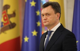 Mesajul premierului Recean după decizia CE de a recomanda deschiderea negocierilor de aderare pentru Republica Moldova