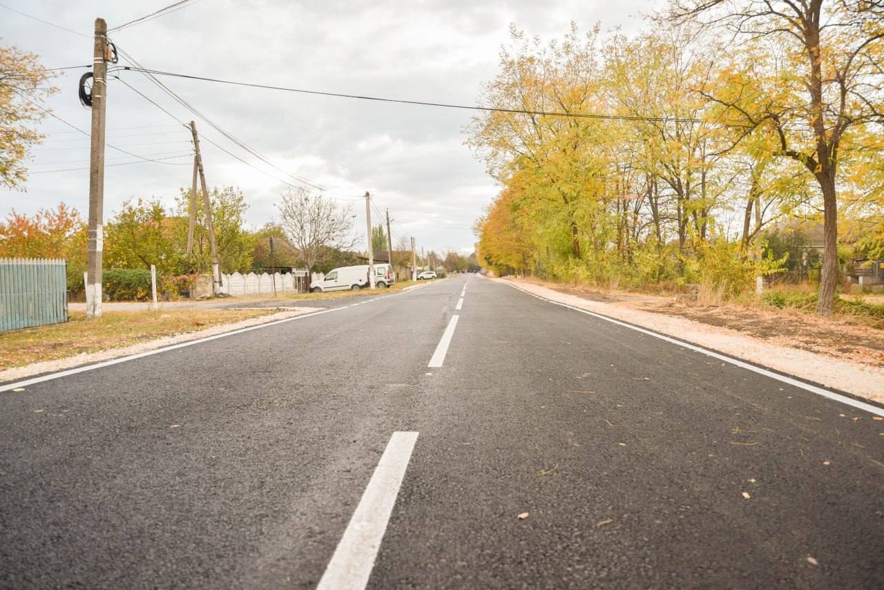 FOTO // Satele din raionul Orhei continuă să fie modernizate. Un proiect de infrastructură important a fost finalizat în comuna Mălăiești