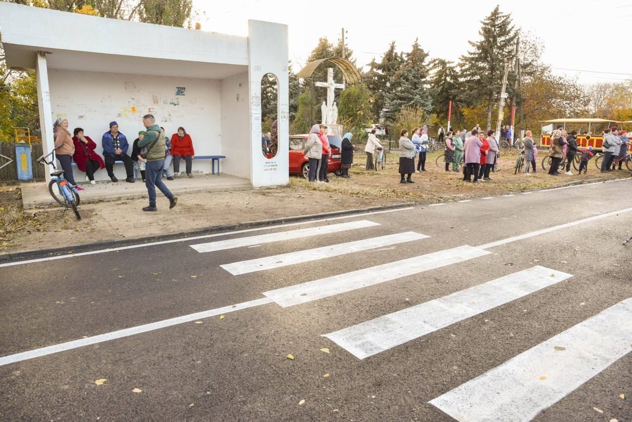 FOTO // Satele din raionul Orhei continuă să fie modernizate. Un proiect de infrastructură important a fost finalizat în comuna Mălăiești