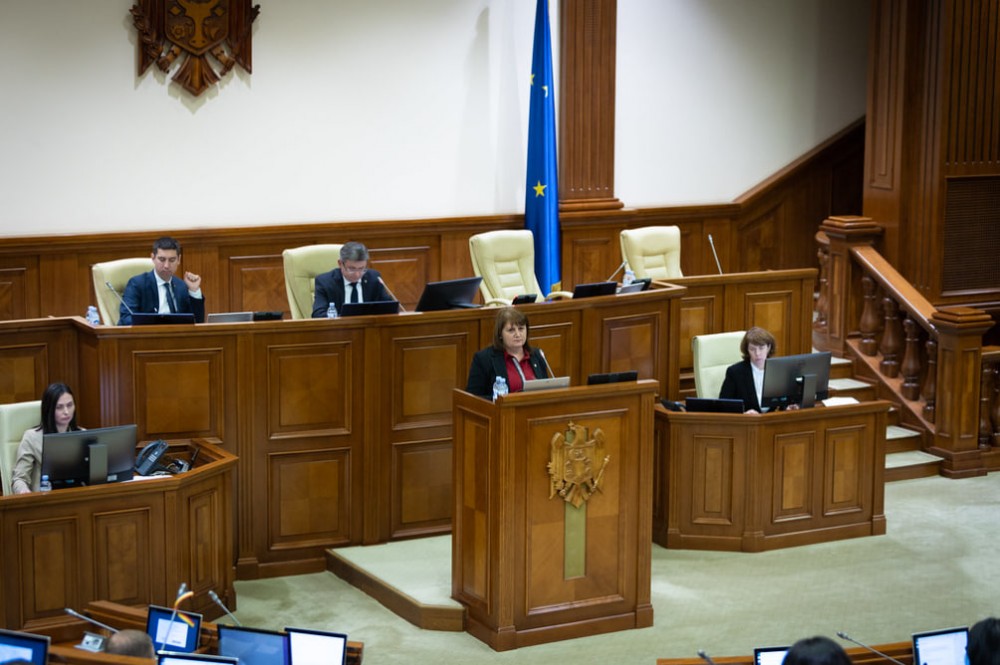 Noi beneficii pentru primari. La încetarea mandatului, vor primi o sumă de bani