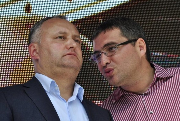Usatîi i-a propus lui Dodon să-și retragă candidații la funcția de primar al municipiului Bălți. „Acestea nu sunt alegeri”