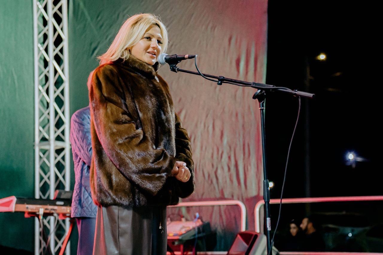 FOTO // Hramul, sărbătorit cu fast în sectorul Slobozia Doamnei din Orhei. Șor le-a promis că orașul lor va deveni „cel mai frumos din lume”