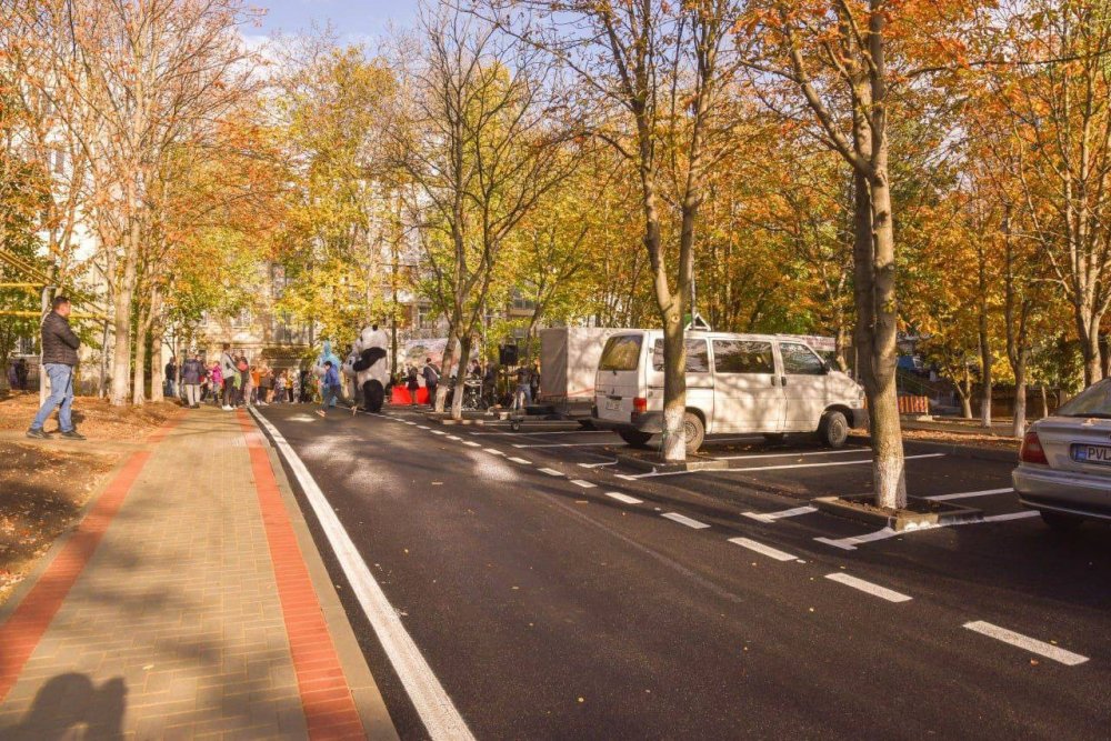 FOTO // Operațiunea “Curtea” se încheie în Orhei, și continuă în Taraclia și Bălți. Încă o curte a fost dată în exploatare în municipiu