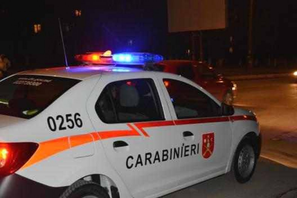 Un șofer, deposedat de automobil de către un echipaj de carabineri de la Bălți. Iată motivul