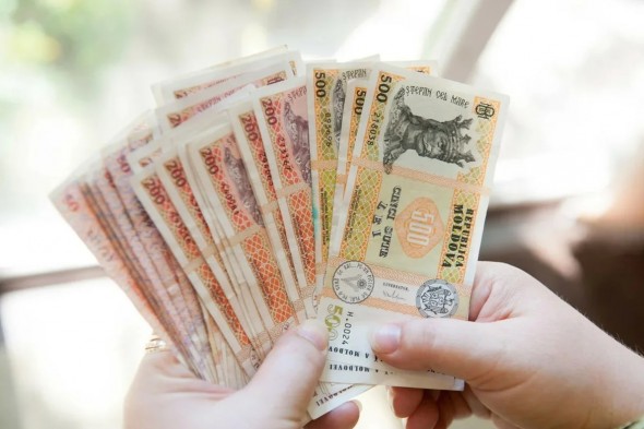 Salariile primarilor, a viceprimarilor și secretarilor consiliilor locale ar putea fi majorate cu peste 50%