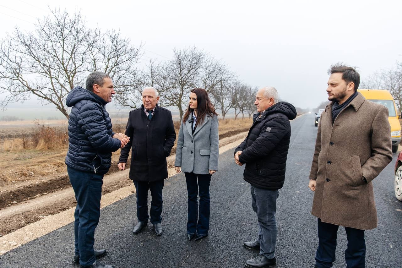 FOTO // Evghenia Guțul și echipa au dat în exploatare un obiect de amploare. Drumul a costat peste 9 milioane de lei