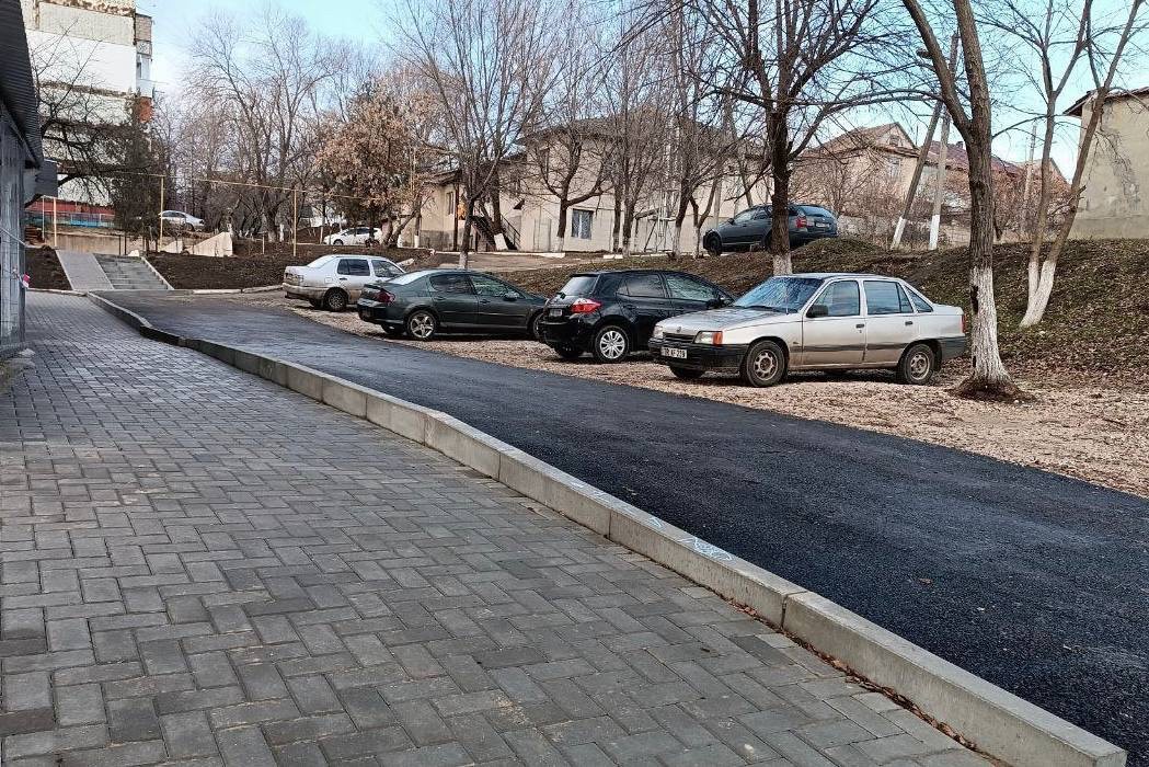 FOTO // Taraclia se schimbă la față: în 2024 absolut toate vor fi renovate cu sprijinul echipei lui Ilan Șor
