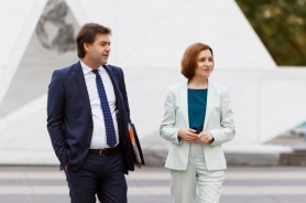 Nicu Popescu, decorat de Maia Sandu cu „Ordinul Republicii”