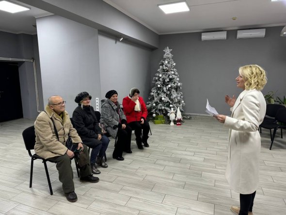 FOTO // Mai mulți bălțeni au primit ajutor în ajunul sărbătorilor de iarnă. Persoanele aflate în dificultate au avut un Revelion mai fericit