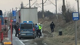 Fermieri români, atacați cu cuțitele de transportatorii ucraineni. De la ce ar fi pornit conflictul