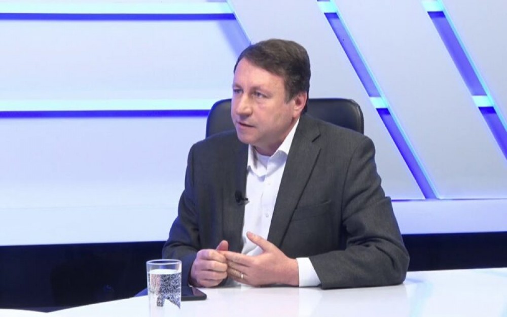 Semne de întrebare cu privire la procedura de transmitere a spațiilor de la Aeroportul Internațional Chișinău. Declarația lui Munteanu